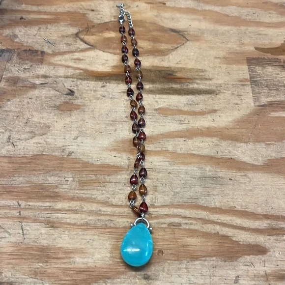 Turquoise and brown beaded woman’s necklace - Picture 2 of 10